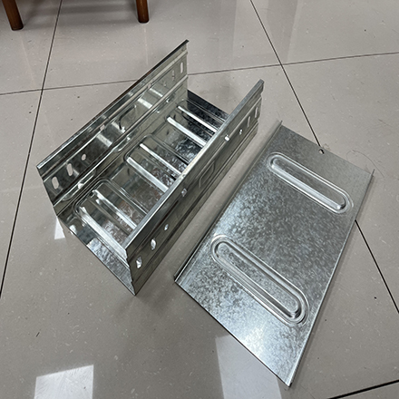 模压镀锌桥架